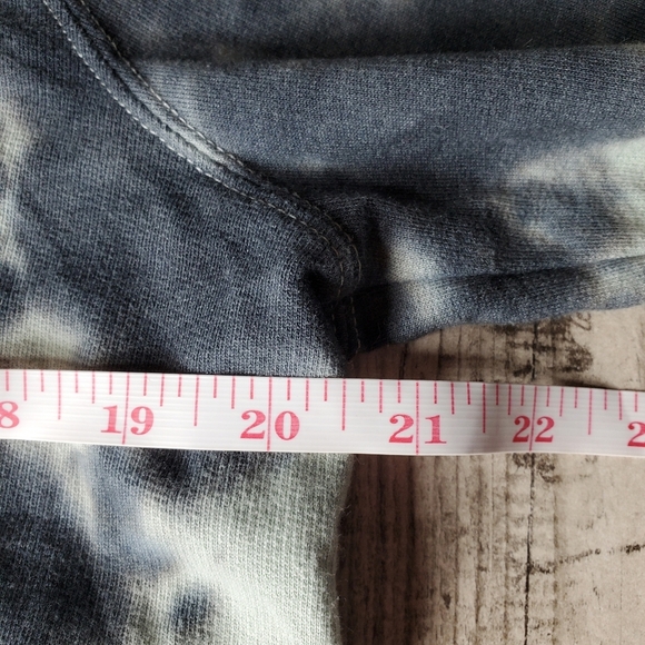 Jane and Delancey Blue Tie-Dye Hoodie Size Medium EUC - Picture 15 of 16